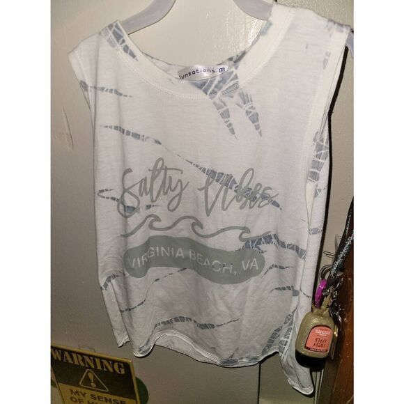 Salty vibes beach crop top - Picture 1 of 3